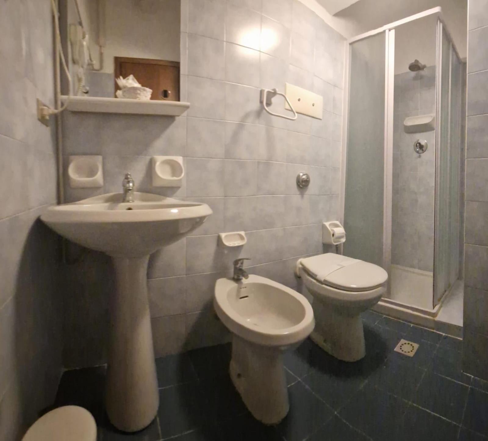 Albergo Ristorante Da Tunon 오브글리오 외부 사진